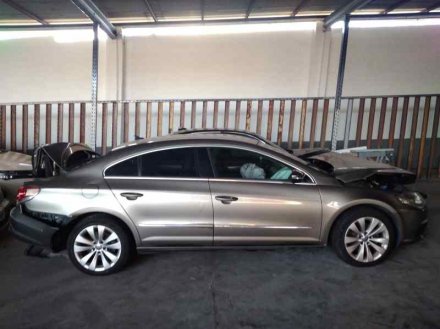 Vehiculo en el desguace: VOLKSWAGEN PASSAT CC (357) Básico