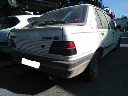 Vehiculo en el desguace: PEUGEOT 309 Básico