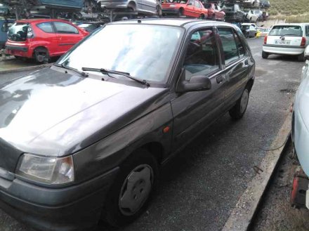 Vehiculo en el desguace: RENAULT CLIO I FASE I+II (B/C57) 1.2 Alize