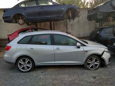 Vehiculo en el desguace: SEAT IBIZA ST (6J8) Style