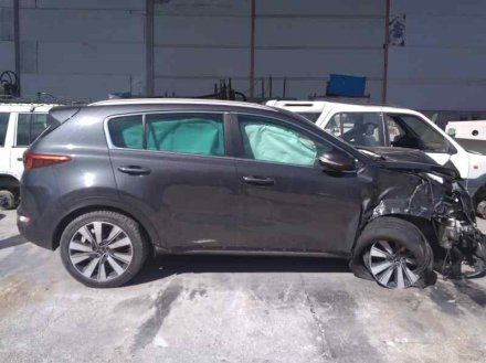 Vehiculo en el desguace: KIA SPORTAGE Business 2WD