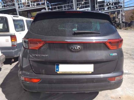 Vehiculo en el desguace: KIA SPORTAGE Business 2WD