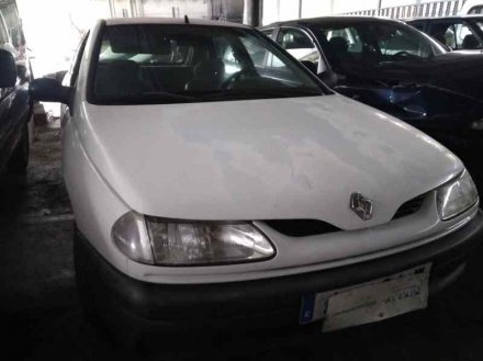 Vehiculo en el desguace: RENAULT LAGUNA (B56) 1.8 RN (B56B)