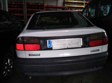 Vehiculo en el desguace: RENAULT LAGUNA (B56) 1.8 RN (B56B)