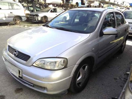 Vehiculo en el desguace: OPEL ASTRA G BERLINA Club