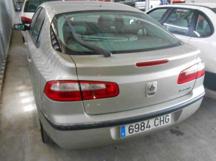 Vehiculo en el desguace: RENAULT LAGUNA II (BG0) Authentique