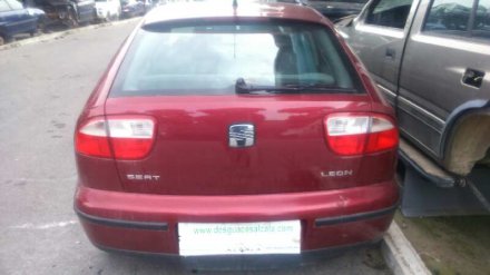 Vehiculo en el desguace: SEAT LEON (1M1) Signo