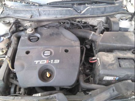 Vehiculo en el desguace: SEAT TOLEDO (1M2) Signo