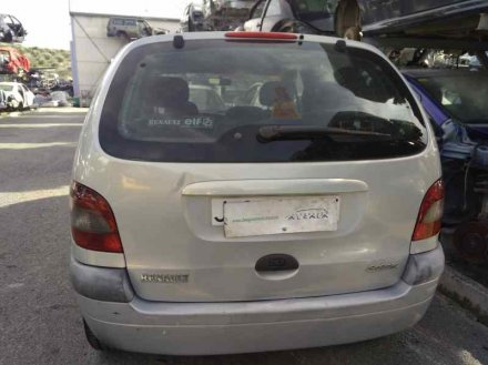 Vehiculo en el desguace: RENAULT SCENIC (JA..) 1.9 D RT