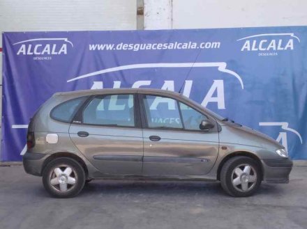 Vehiculo en el desguace: RENAULT MEGANE I SCENIC (JA0) 1.6e RN