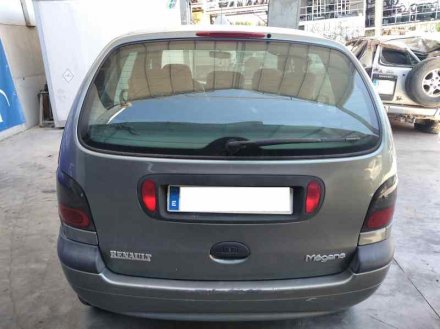 Vehiculo en el desguace: RENAULT MEGANE I SCENIC (JA0) 1.6e RN