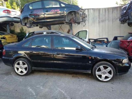 Vehiculo en el desguace: AUDI A4 BERLINA (B5) 1.9 TDI