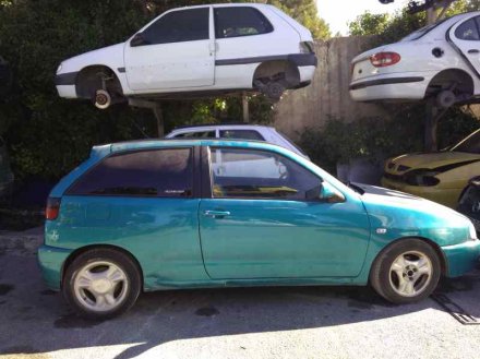 Vehiculo en el desguace: SEAT IBIZA (6K) Básico