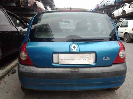 Vehiculo en el desguace: RENAULT CLIO II FASE II (B/CB0) Authentique