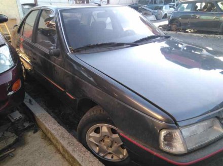 Vehiculo en el desguace: PEUGEOT 405 BERLINA Clim