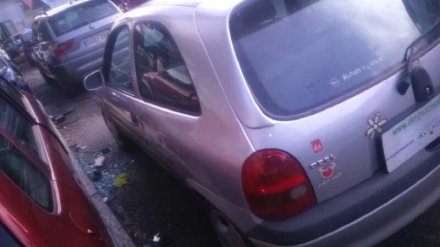 Vehiculo en el desguace: OPEL CORSA B Viva