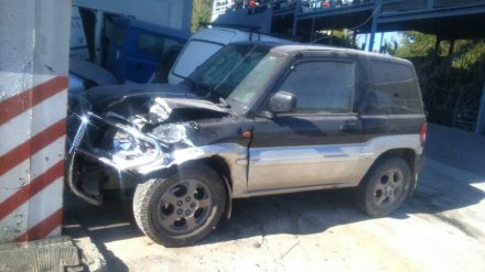 Vehiculo en el desguace: MITSUBISHI MONTERO PININ (H60/H70) 1800 GDI (3-ptas.)