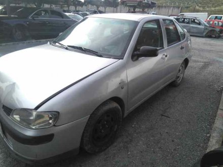 Vehiculo en el desguace: SEAT CORDOBA BERLINA (6K2) Stella