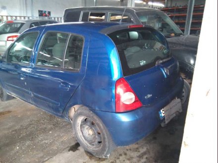 Vehiculo en el desguace: RENAULT CLIO II FASE II (B/CB0) Campus