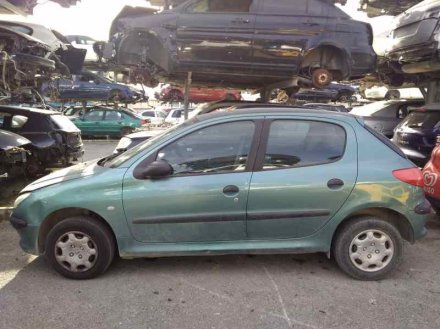 Vehiculo en el desguace: PEUGEOT 206 BERLINA XR