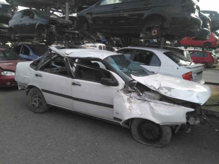 Vehiculo en el desguace: FIAT TEMPRA BERLINA (159) 1.9 D / S (I)