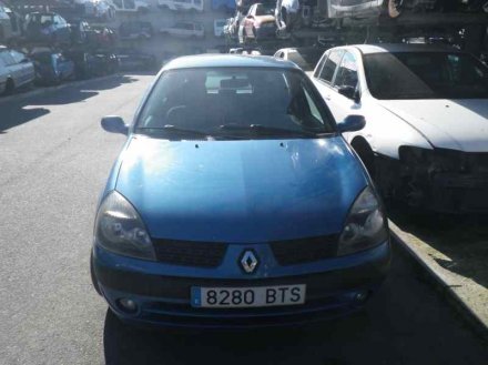 Vehiculo en el desguace: RENAULT CLIO II FASE II (B/CB0) Authentique