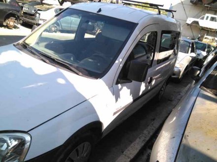 Vehiculo en el desguace: OPEL COMBO (CORSA C) Cargo