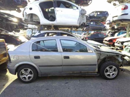 Vehiculo en el desguace: OPEL ASTRA G BERLINA Club