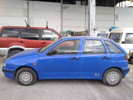 Vehiculo en el desguace: SEAT IBIZA (6K) Básico