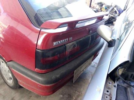 Vehiculo en el desguace: RENAULT 19 (B/C/L53) 1.9 DIESEL