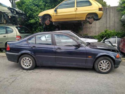 Vehiculo en el desguace: BMW SERIE 3 BERLINA (E46) 320d