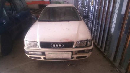 Vehiculo en el desguace: AUDI 80/90 (811/813/853) 90 Básico