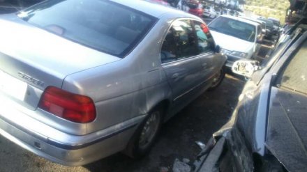 Vehiculo en el desguace: BMW SERIE 5 BERLINA (E39) 528i