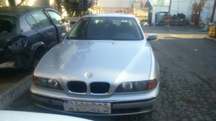 Vehiculo en el desguace: BMW SERIE 5 BERLINA (E39) 528i