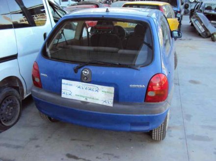 Vehiculo en el desguace: OPEL CORSA B Top