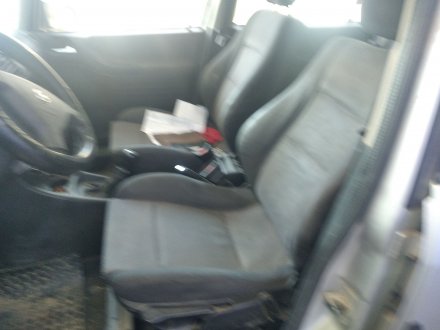 Vehiculo en el desguace: OPEL ZAFIRA A 2.0 DTI
