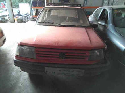 Vehiculo en el desguace: PEUGEOT 309 GL