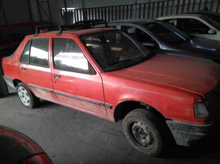 Vehiculo en el desguace: PEUGEOT 309 GL