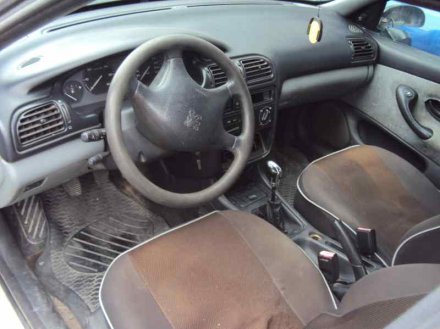 Vehiculo en el desguace: PEUGEOT 406 BERLINA (S1/S2) SLDT