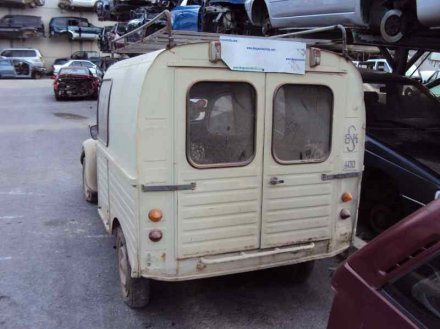 Vehiculo en el desguace: CITROEN 2CV 6 Club