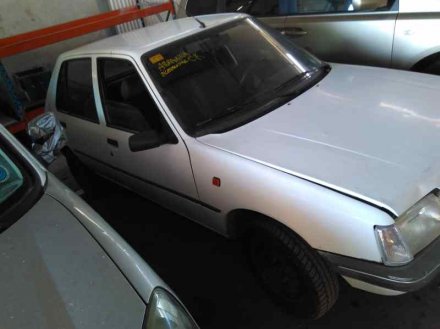 Vehiculo en el desguace: PEUGEOT 205 BERLINA 1.8 D Generation