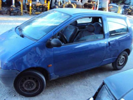 Vehiculo en el desguace: RENAULT TWINGO (CO6) 1.2 (C066/67/68)