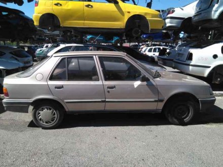 Vehiculo en el desguace: PEUGEOT 309 GLD