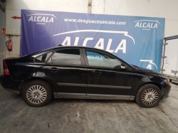 VOLVO S40 II (544) 2.0 D