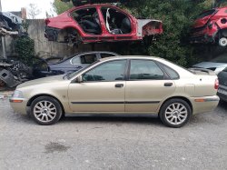 VOLVO S40 I (644) 1.9 DI