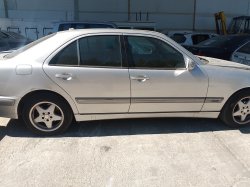MERCEDES-BENZ CLASE E (W210) E 270 CDI (210.016)