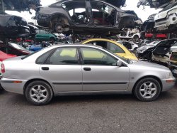 VOLVO S40 I (644) 1.9 DI