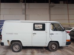 NISSAN TRADE Furgoneta 2.0 D