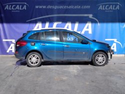 RENAULT CLIO GRANDTOUR Authentique
